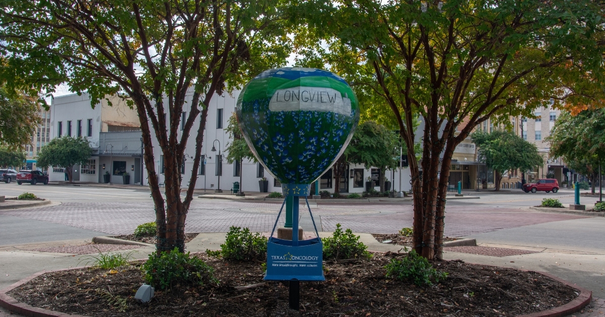 steel balloon sculpture