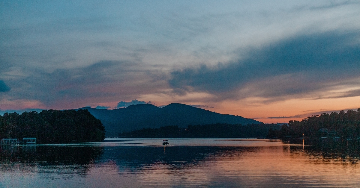 sunset on lake lanier