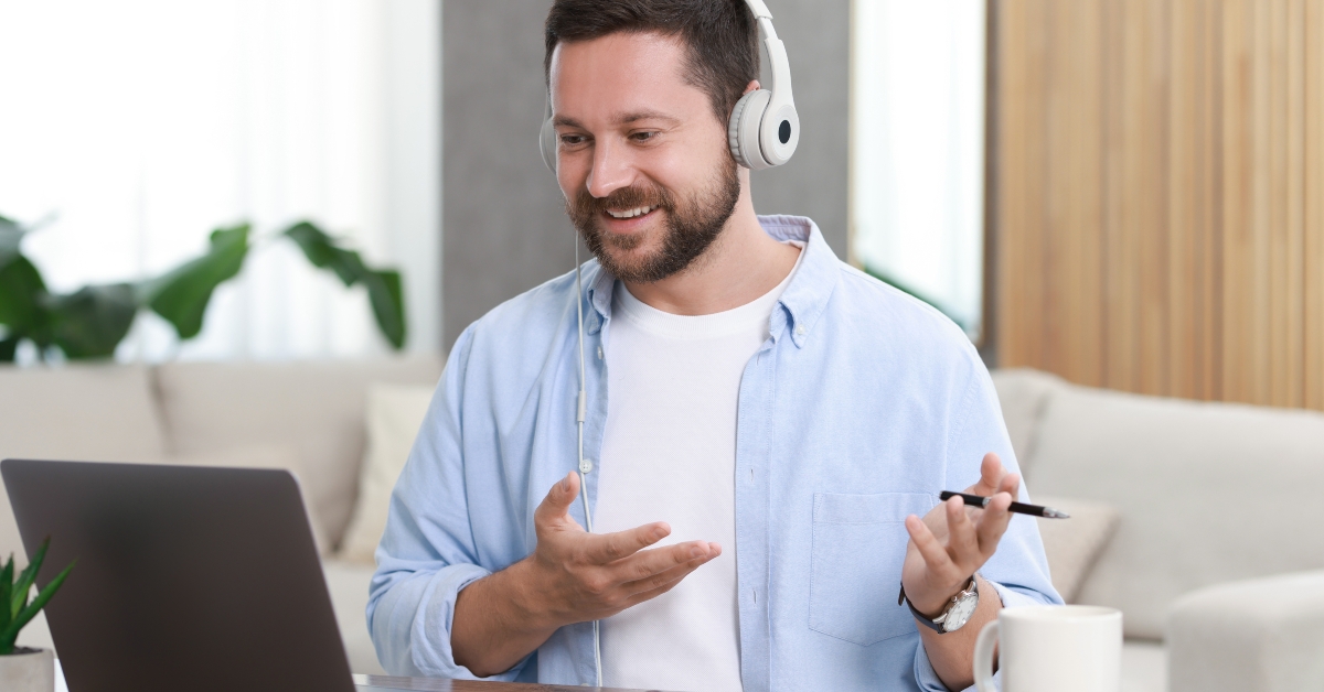 interpreter in headphones having video chat