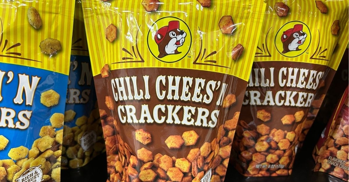 chili cheesn crackers