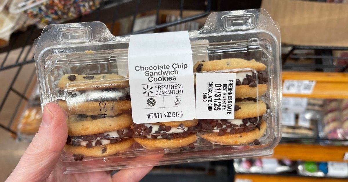 chocolate chip sandwich cookies