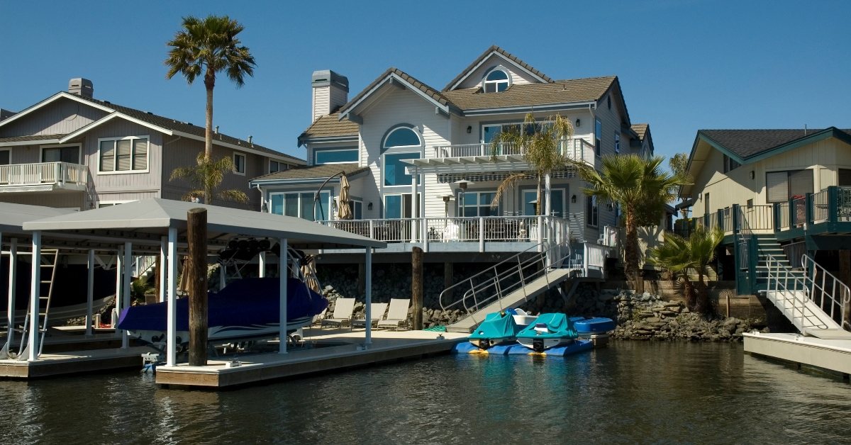 executive house on the water