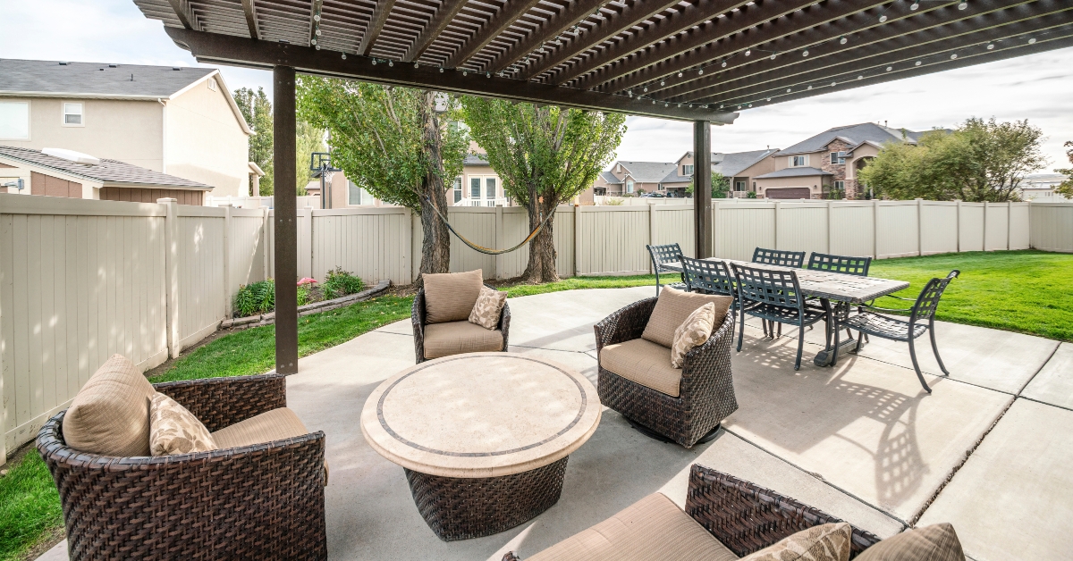 woven armchairs with cushion