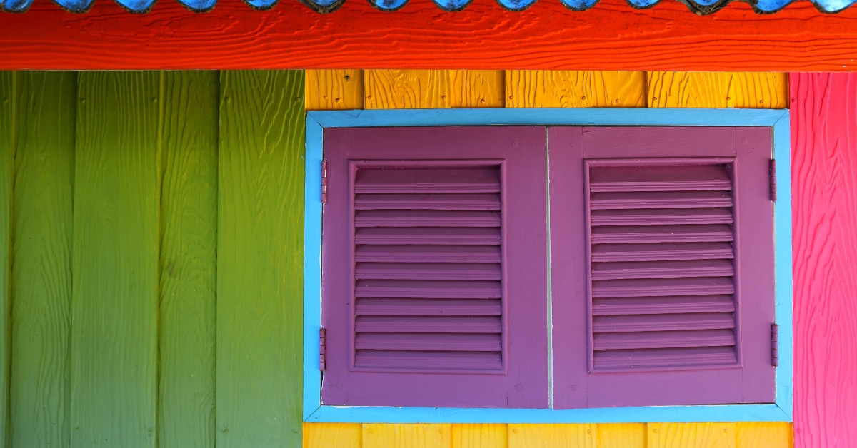 bench caribbean=house-primary-colorful