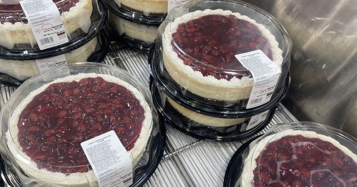 cherry topped cheesecake