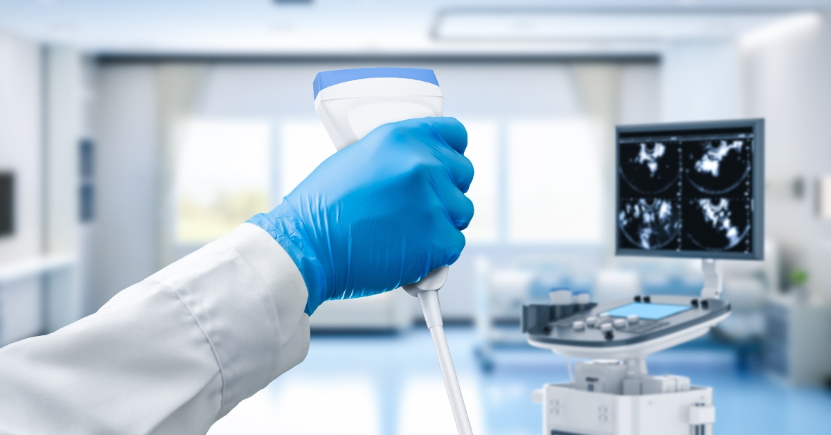 ultrasound machine with sonographer 