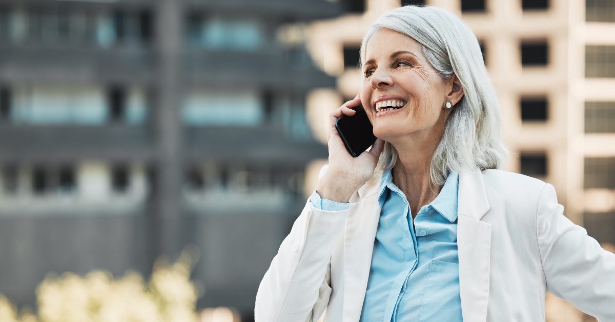 realtor on a phone call