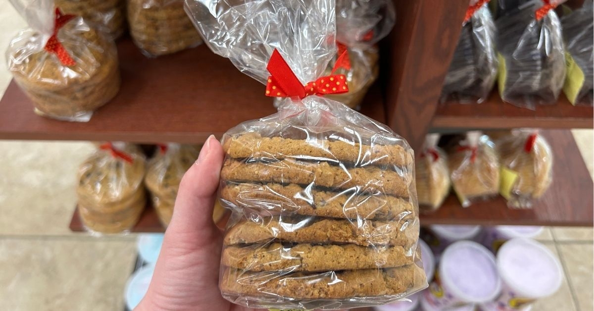 oatmeal raisin cookies