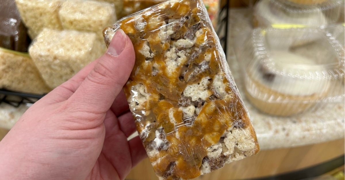 salted caramel rice crispy treat