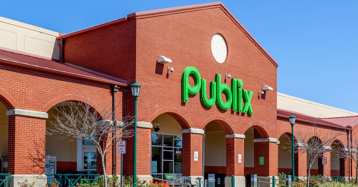 publix super market exterior view