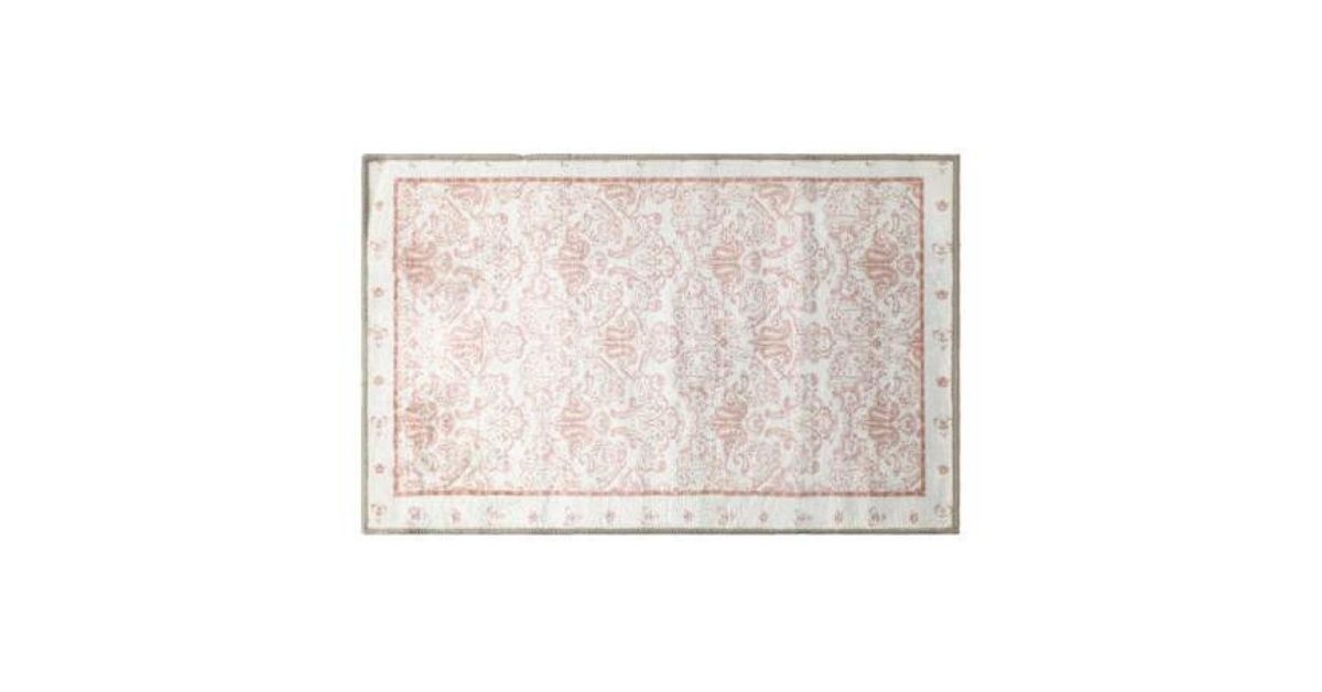 washable rug in pink