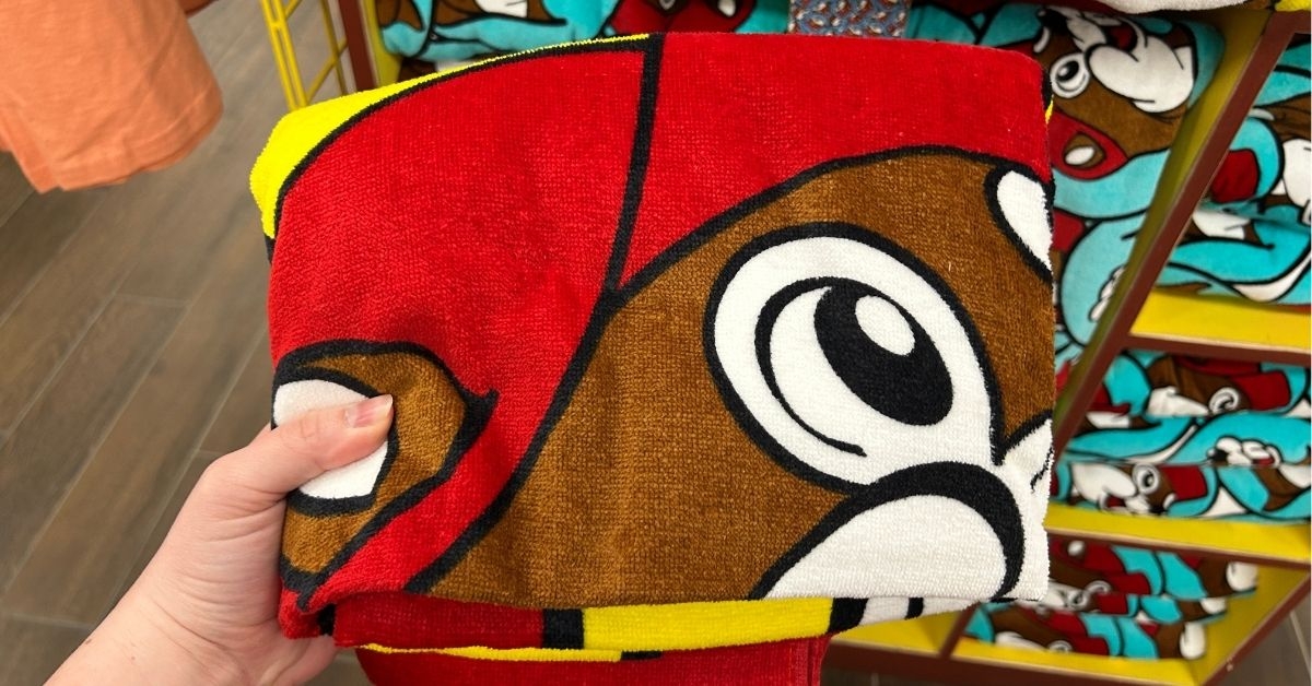 buc ees beach towel