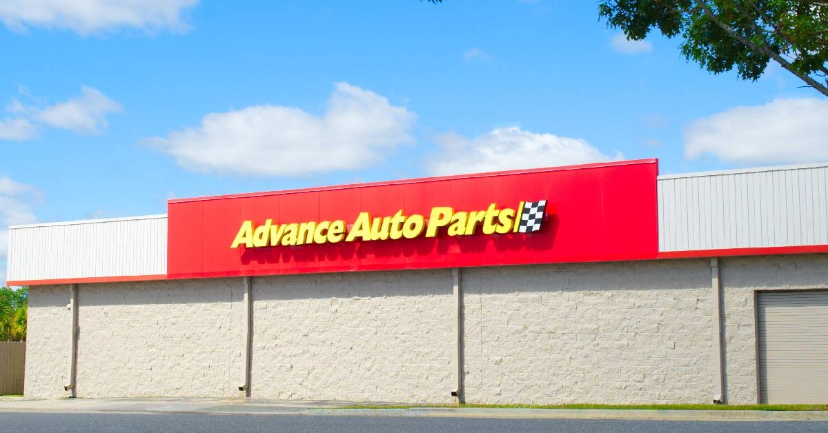 advance auto car parts store