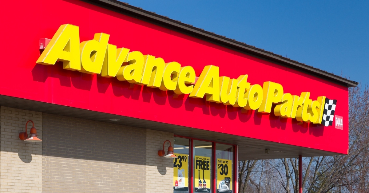 advance auto parts store and logo