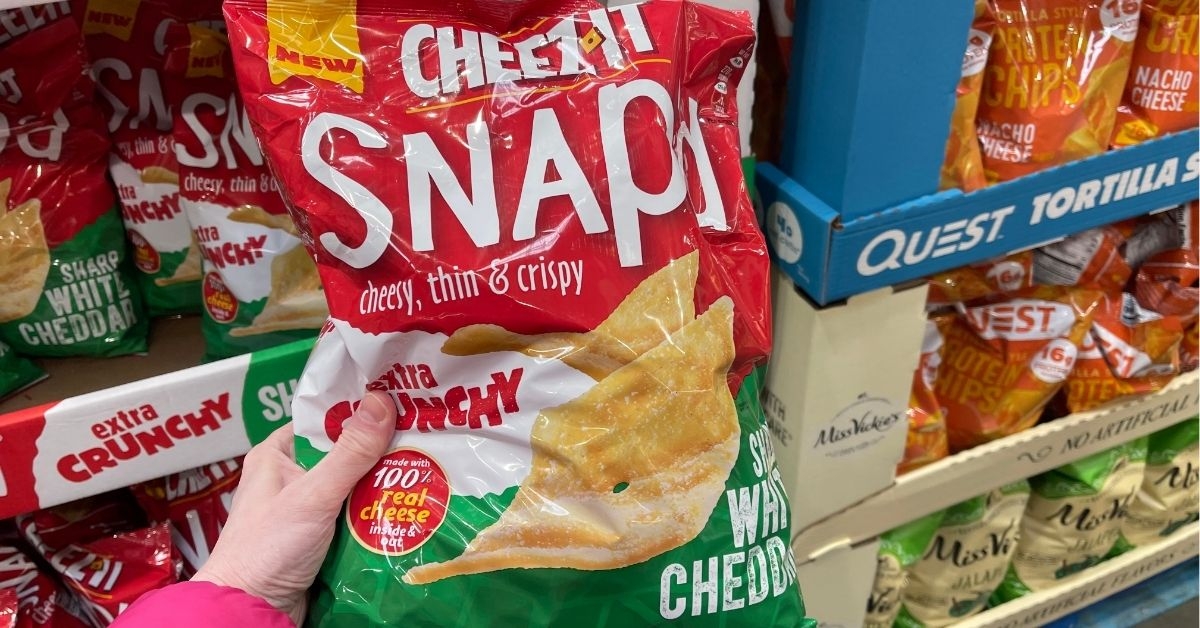 cheez it snapd white cheddar