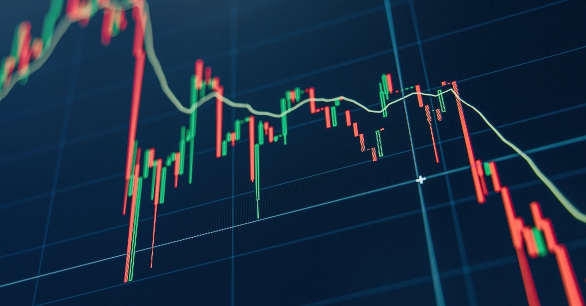 red and green candlesticks