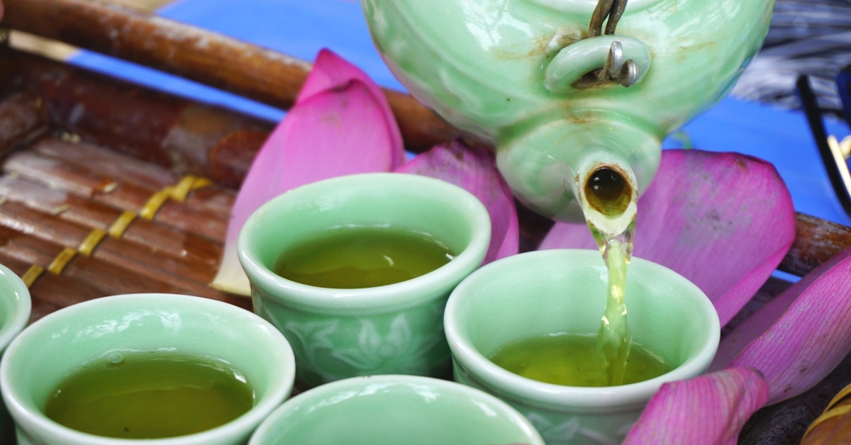 pouring lotus tea