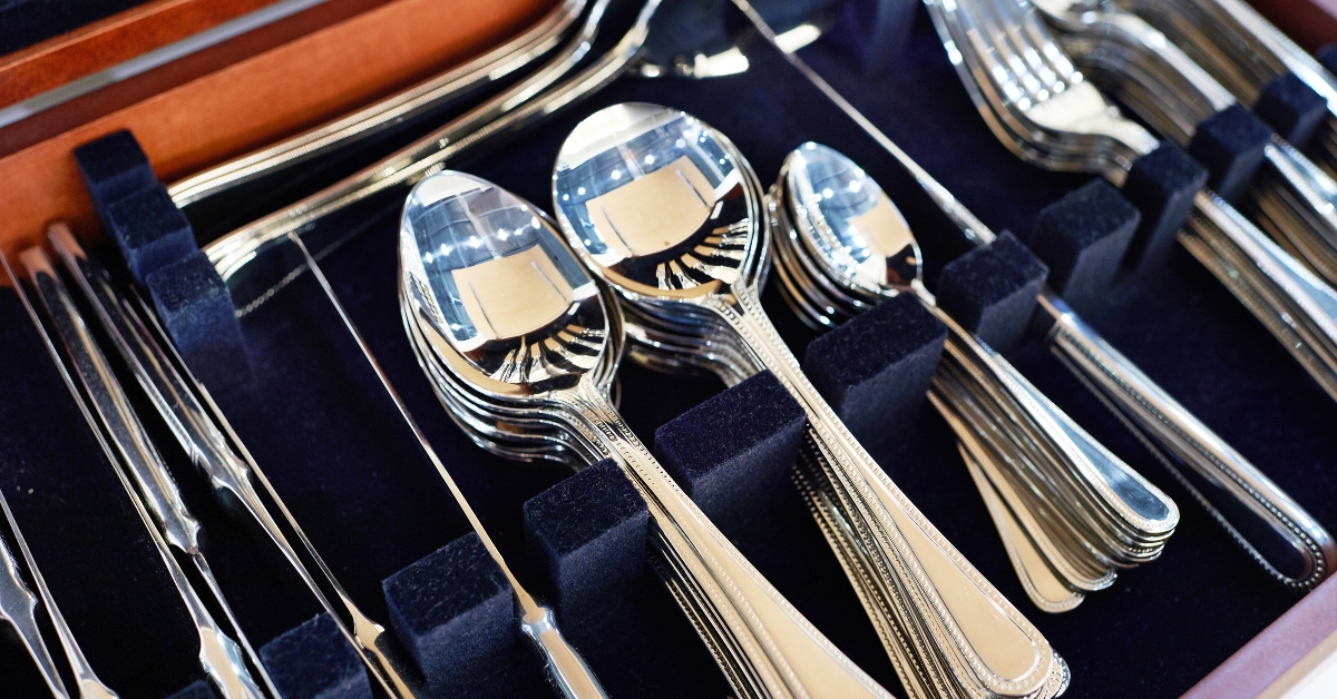 cutlery forks spoons and knives