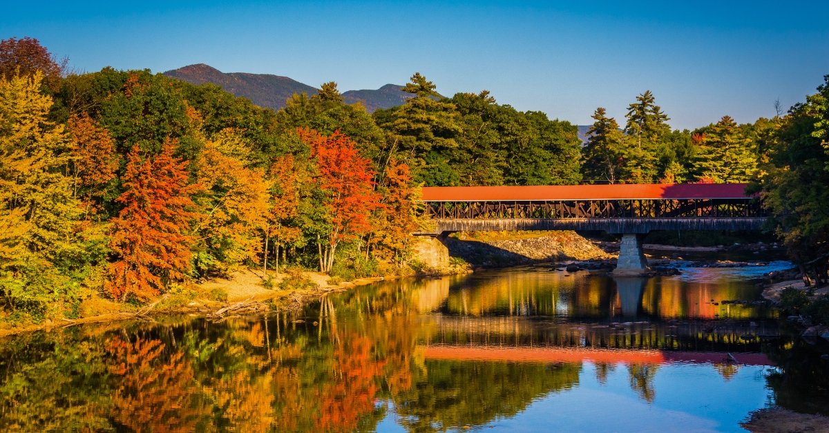 saco river covered bridge in conway
