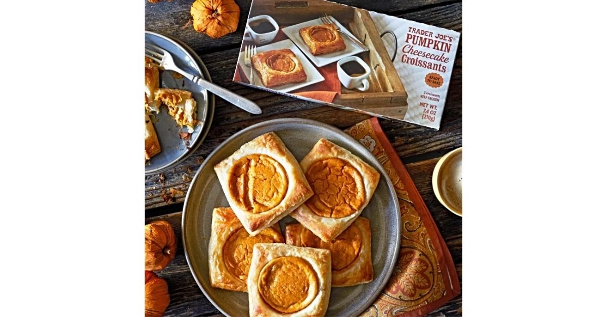 Pumpkin cheesecake croissants