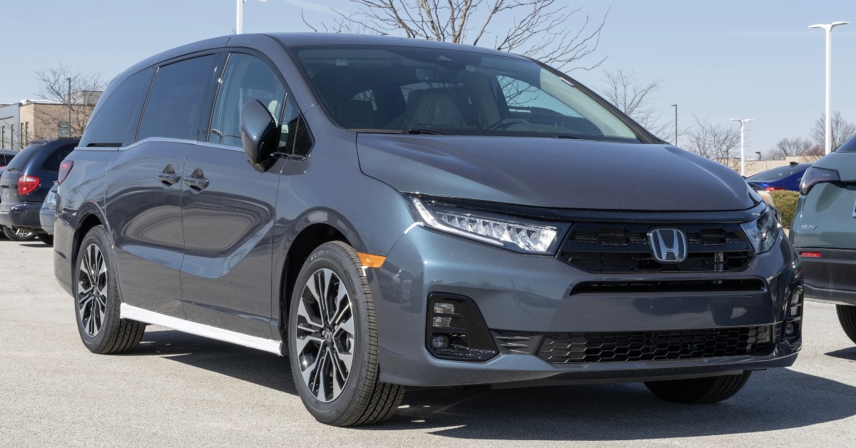 honda odyssey elite minivan