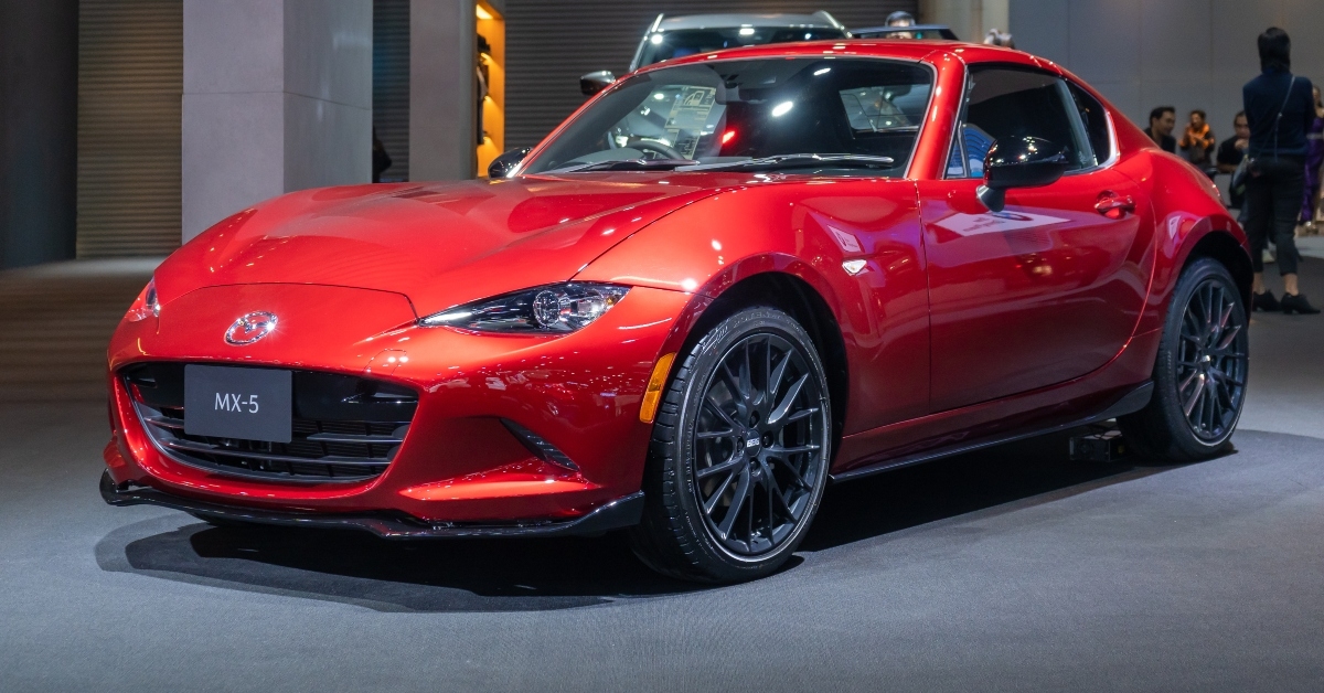 red mazda x5 expo
