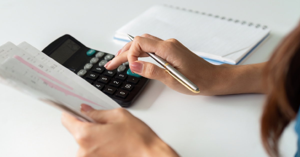 expense calculation and budgeting