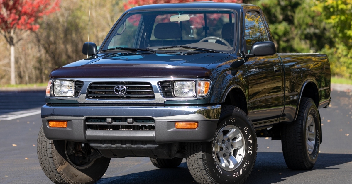 black toyota tacoma