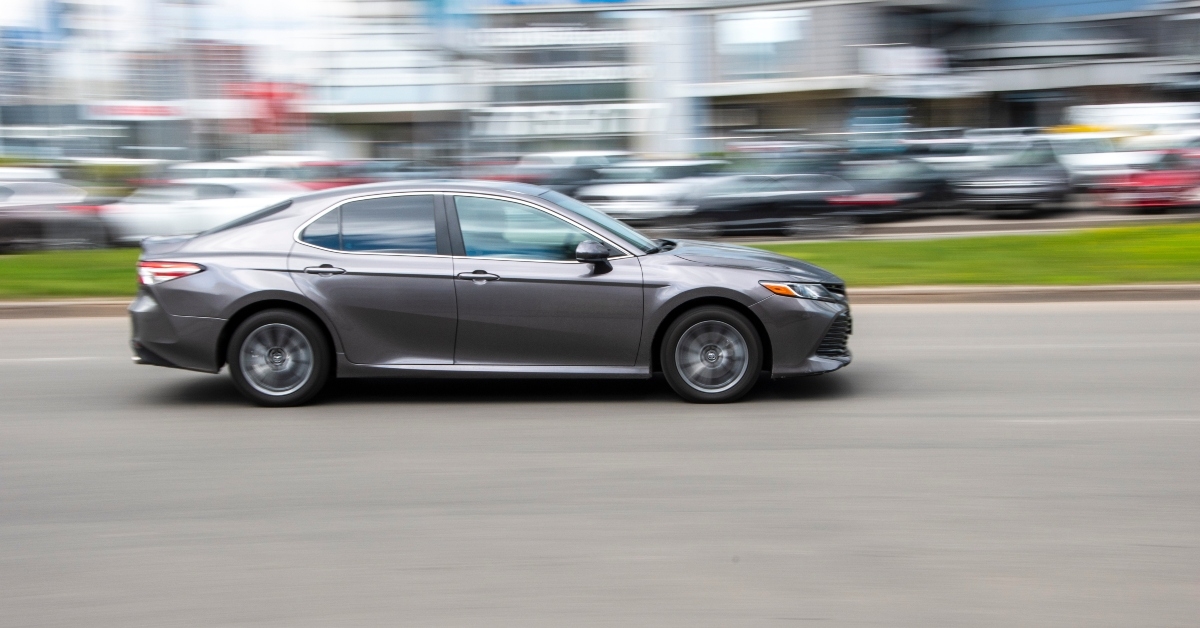 fast toyota avalon in gray