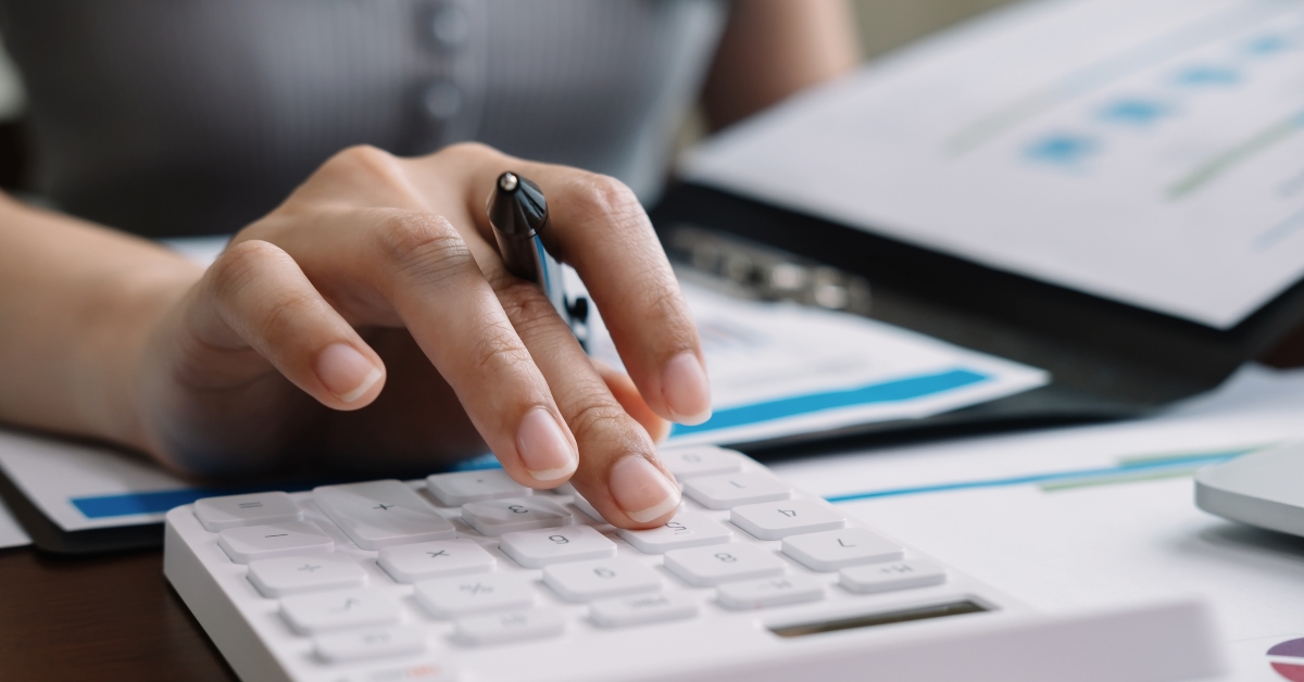 bookkeeper making calculations