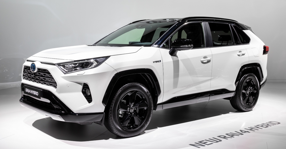 toyota rav4 hybrid car 