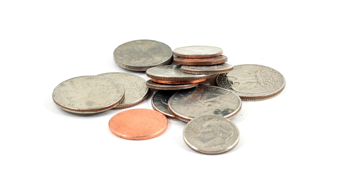 pile of american coins 