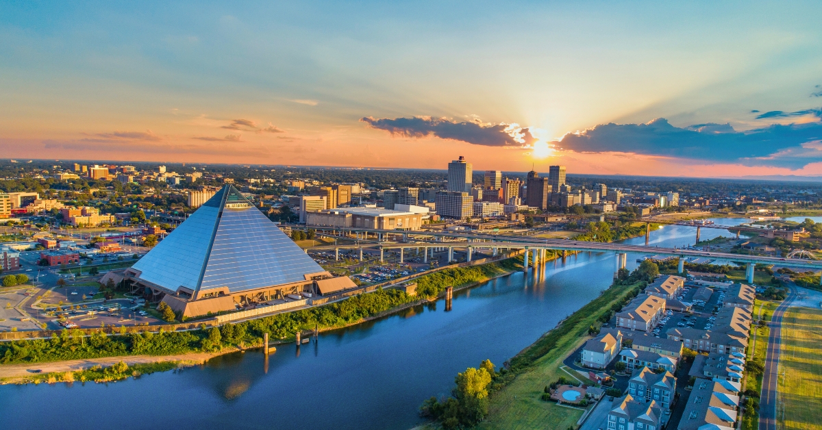 memphis tennessee usa downtown skyline