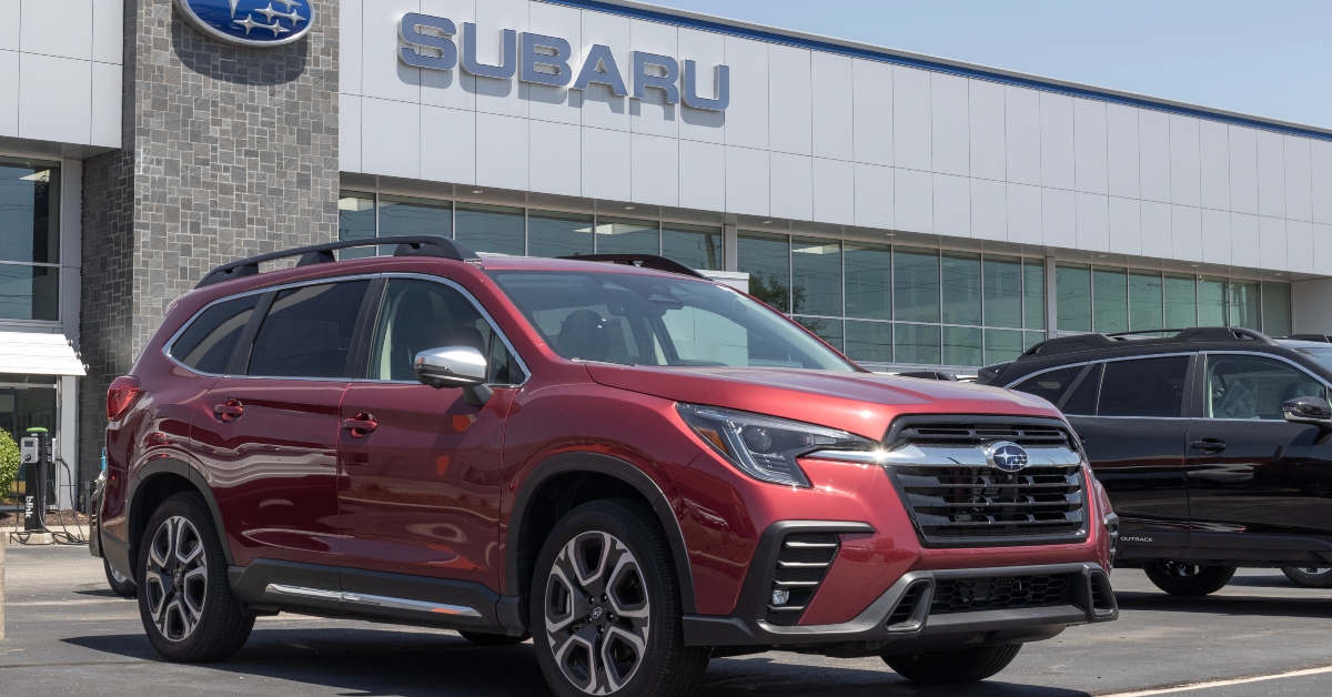 subaru ascent display at a dealership