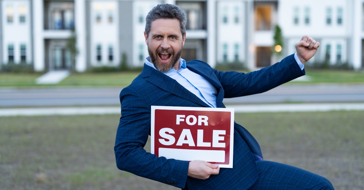 salesman hold board for sale property