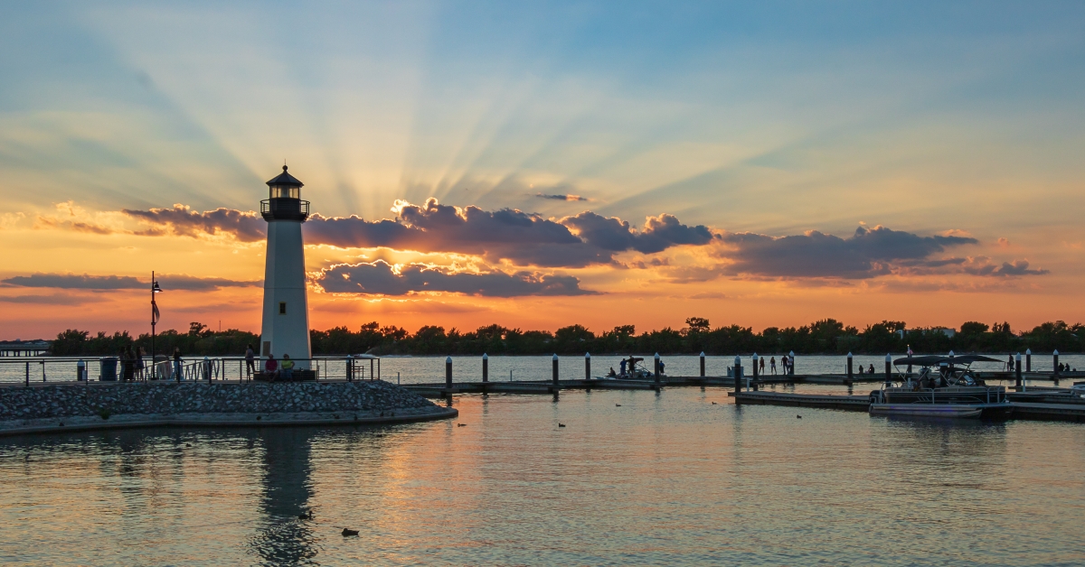 sensational sunset with a lighthouse