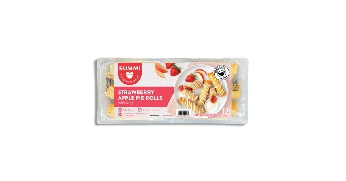 strawberry apple pie dessert rolls