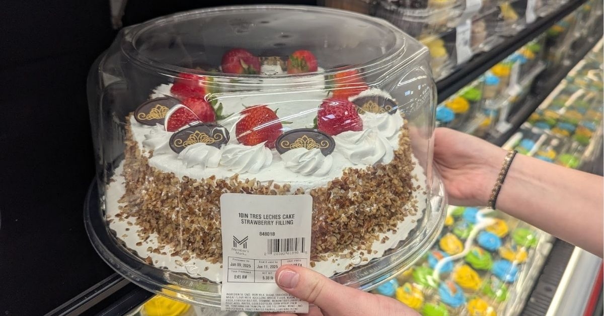 cake with strawberry filling