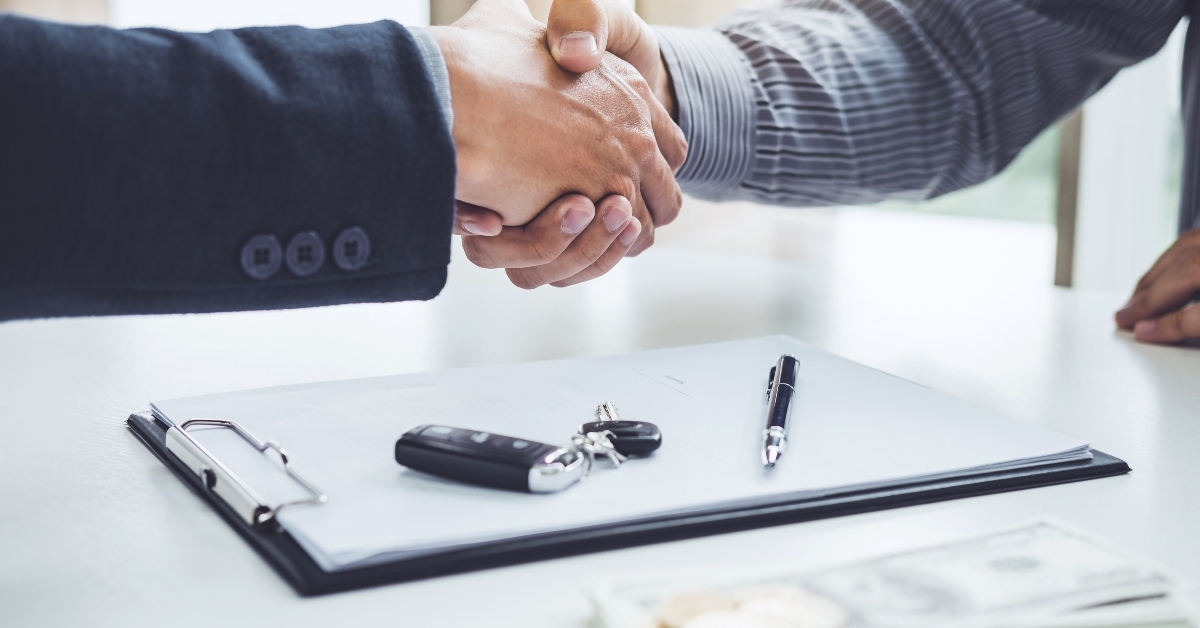 successful car loan contract buying