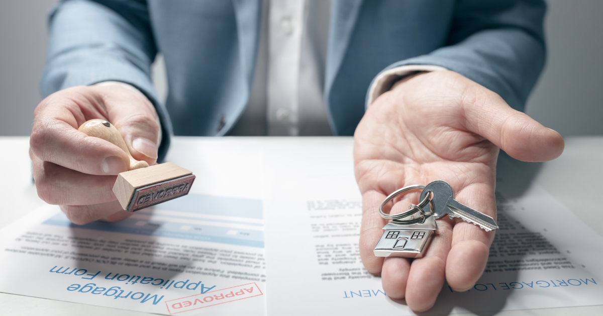 house keys and approved mortgage application form