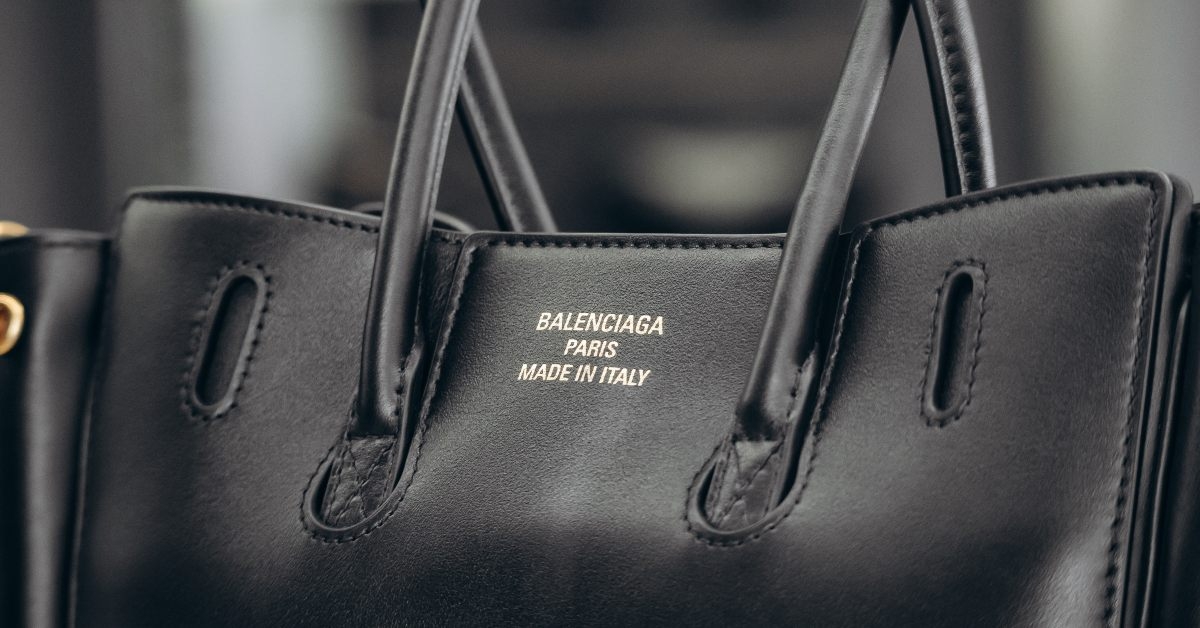 balenciaga black leather handbag 