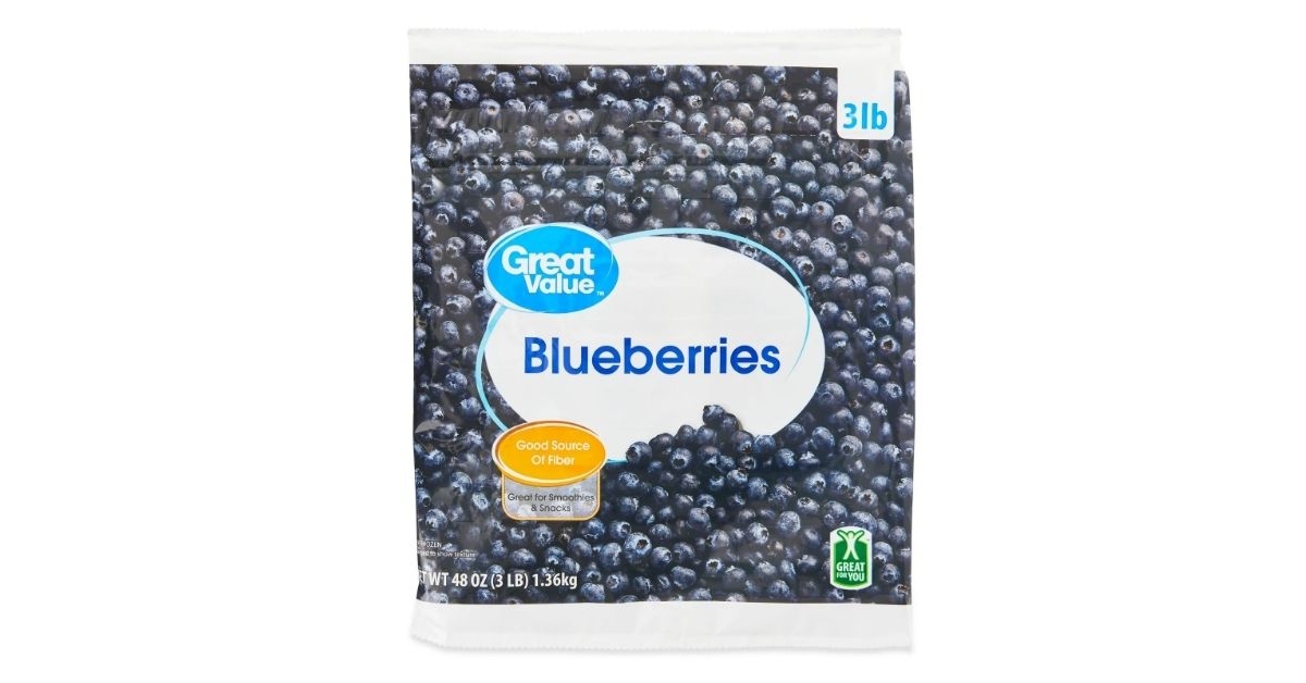 a pack of blueberries