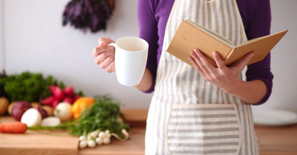 woman looking for recipe