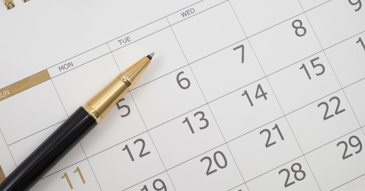 close up calender date and pen