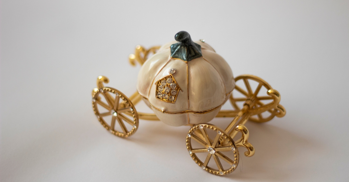 decorative pumpkin ring carriage