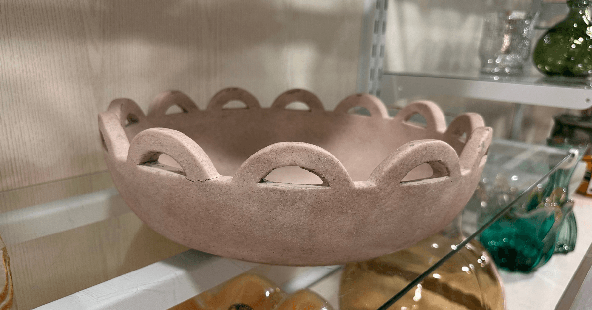 Ceramic bowl decor