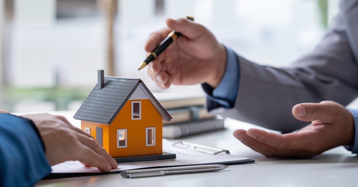 real estate company to buy houses