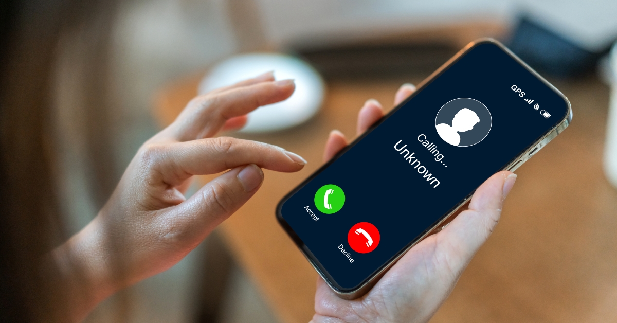 smartphone with incoming call from unknown number