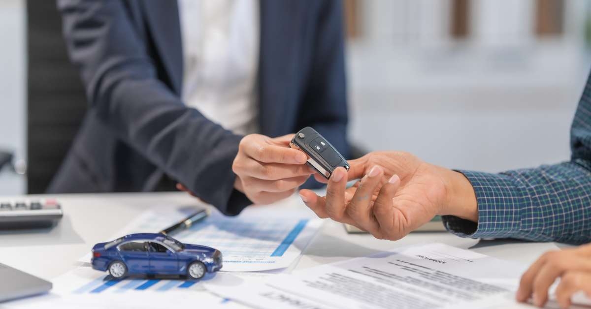 businesswoman specializing in car loan services