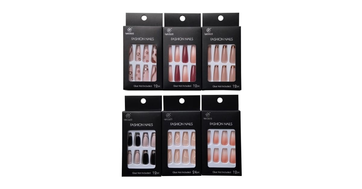 ladybird fashion nails